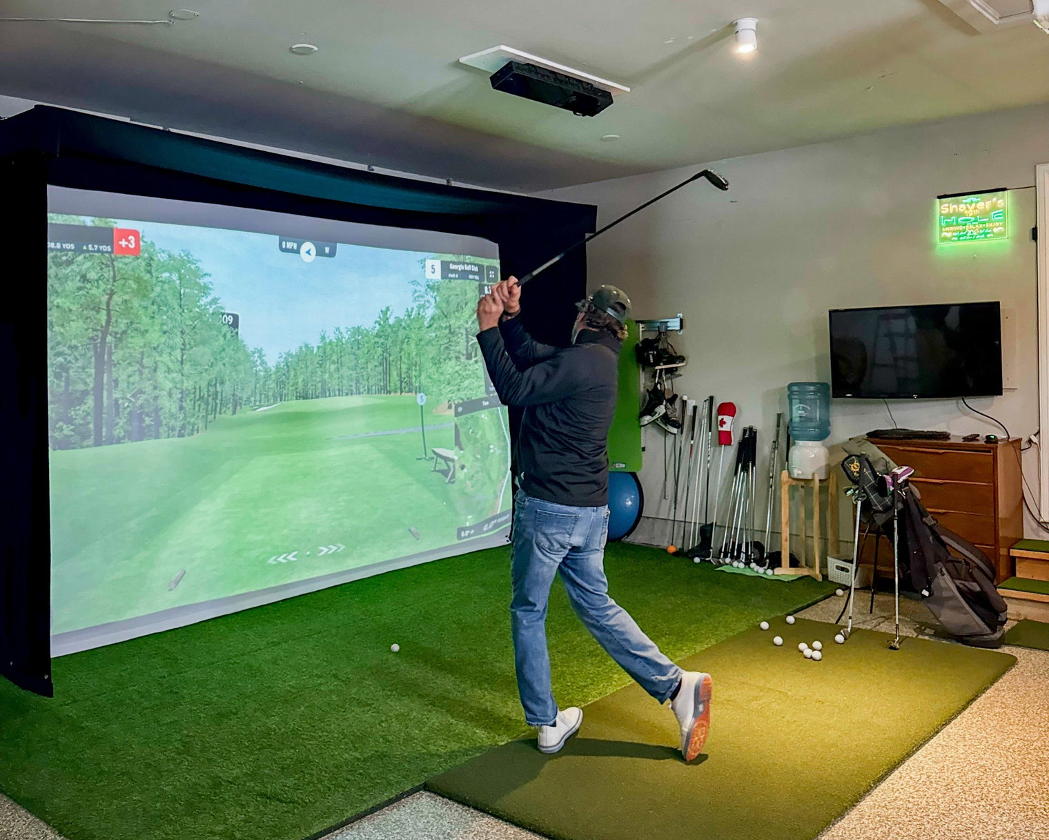 Vanish LITE Hybrid-Retractable Golf Enclosure - Elite Sim Golf