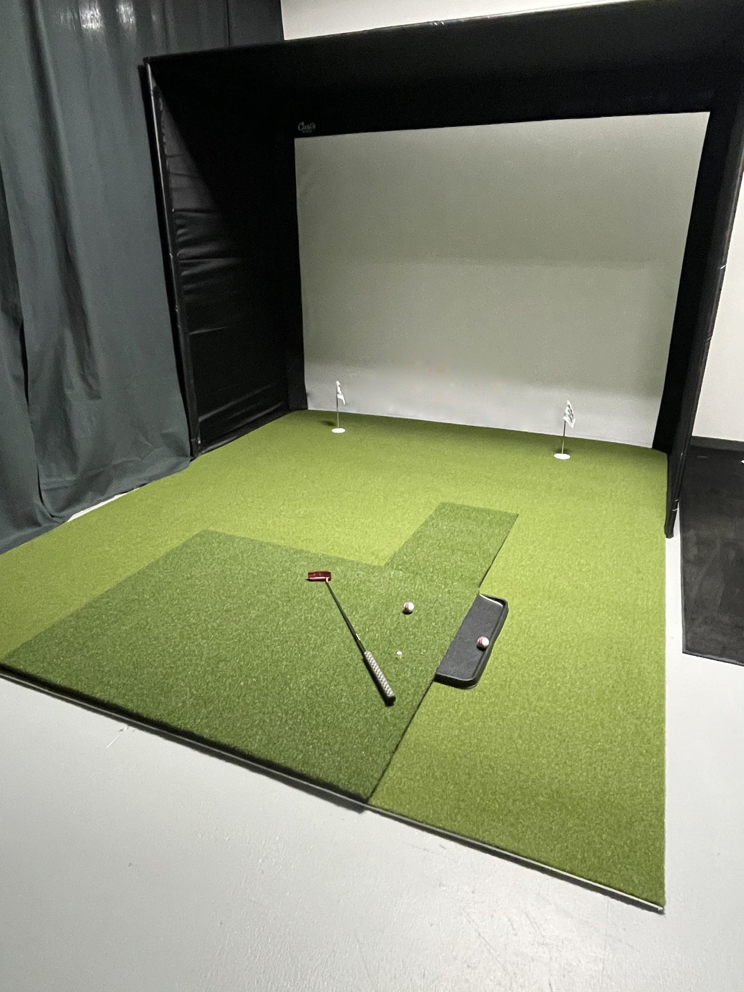 Big Moss Commander GST Putting Studio for Elite Sim Golf Birdie 10 Enclosure