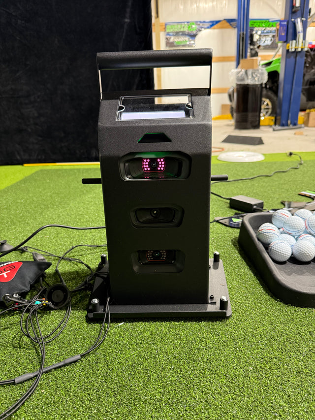 USED Bushnell LaunchPro w/ Club Data & Gold Subscription