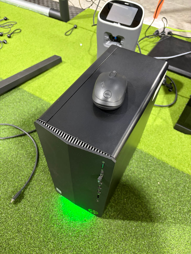 PREOWNED - Foresight Sports GC Hawk Launch Monitor w/ Golf Sim PC