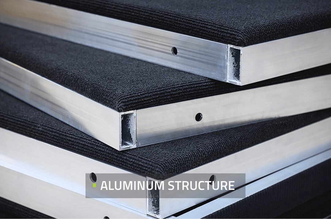 SimBooth aluminum structure