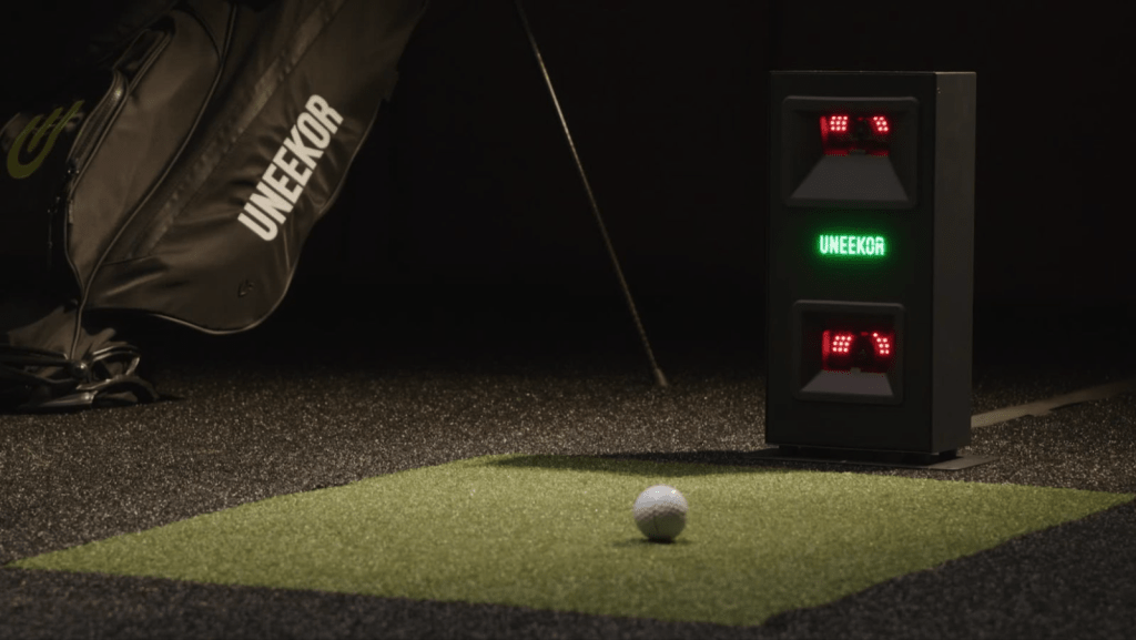 Uneekor EYE MINI Lite Launch Monitor - Elite Sim Golf